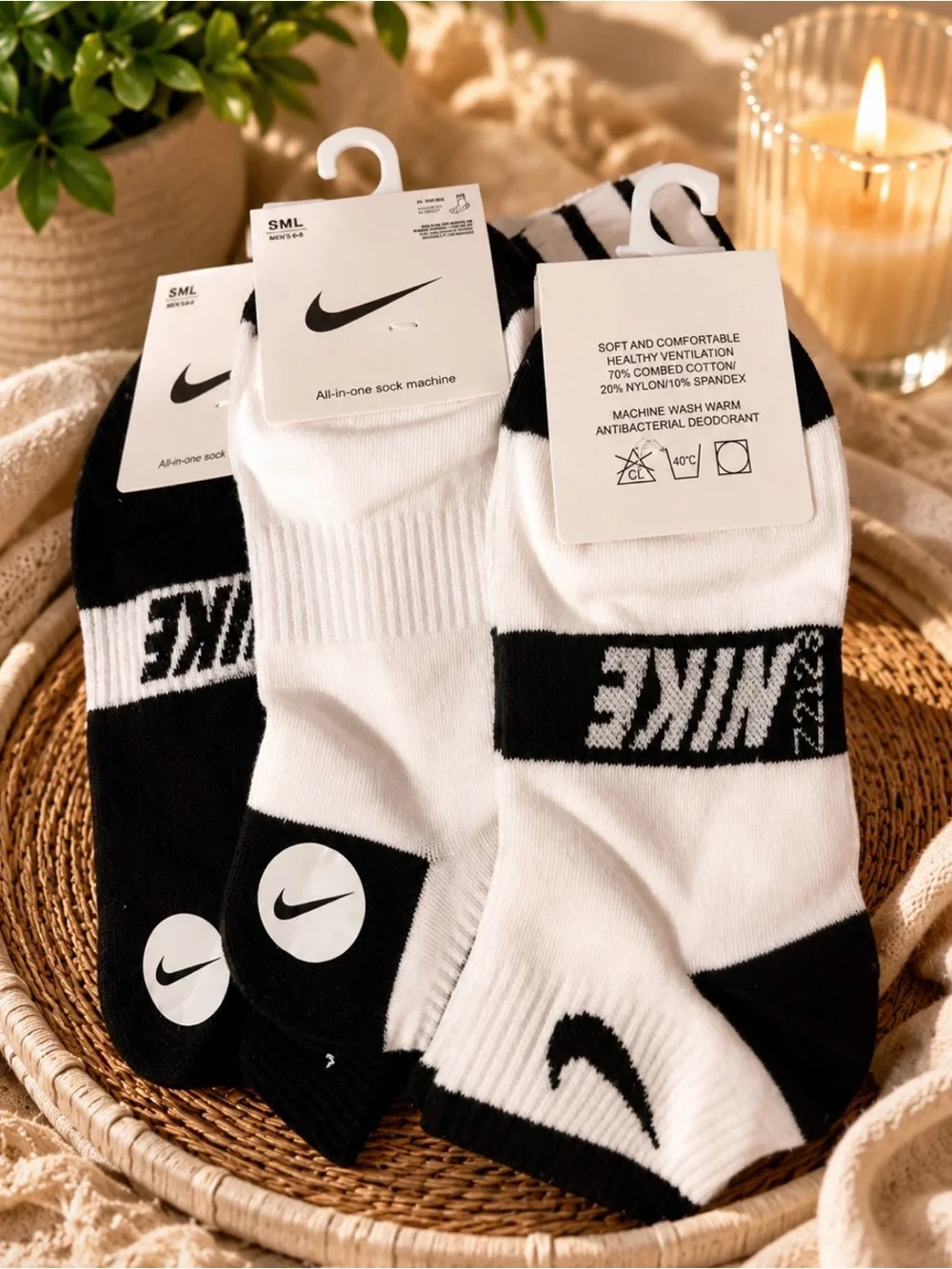 Nike Low-Cut Athletic Socks in Black and White - 3 Pack